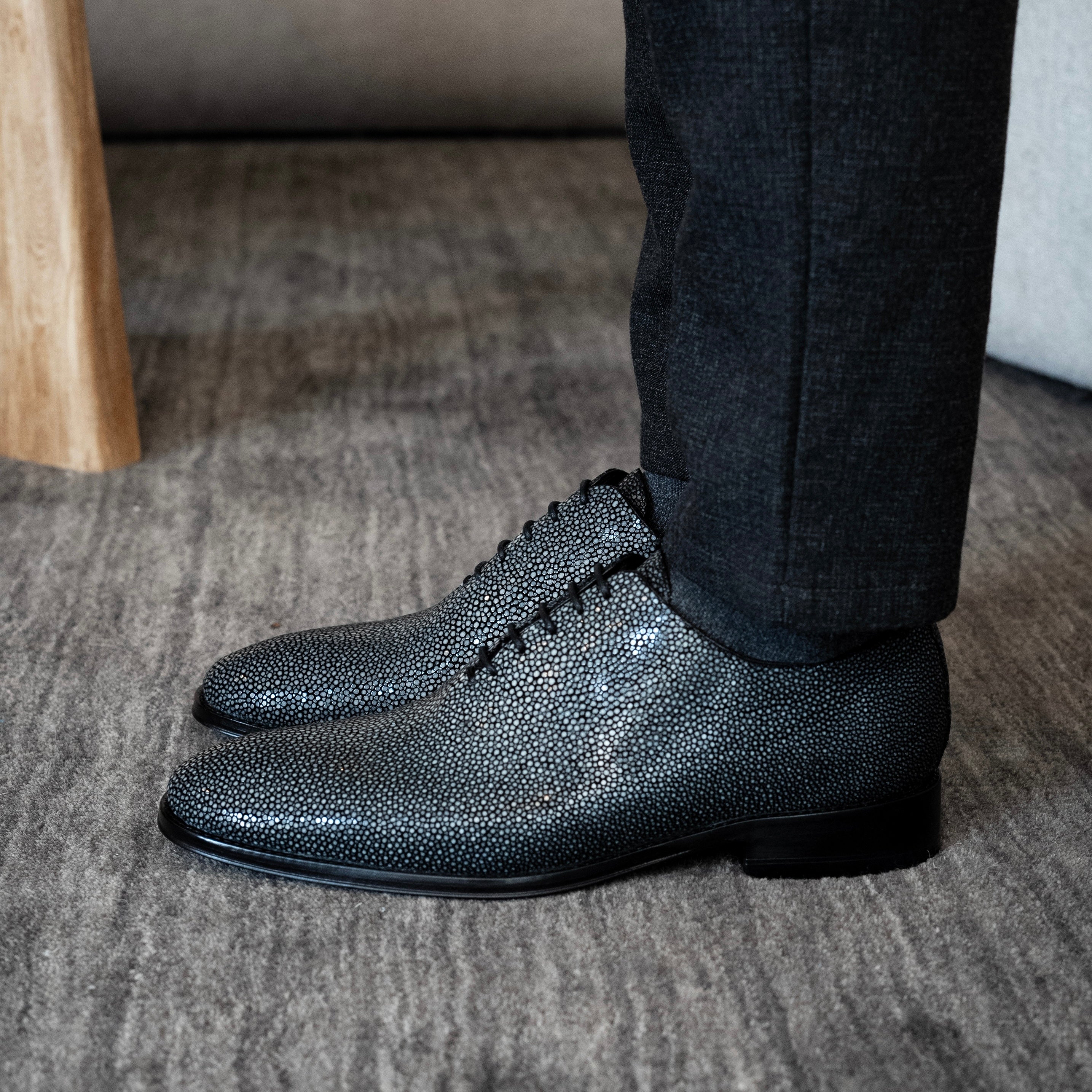 POLISHED STINGRAY HUGO