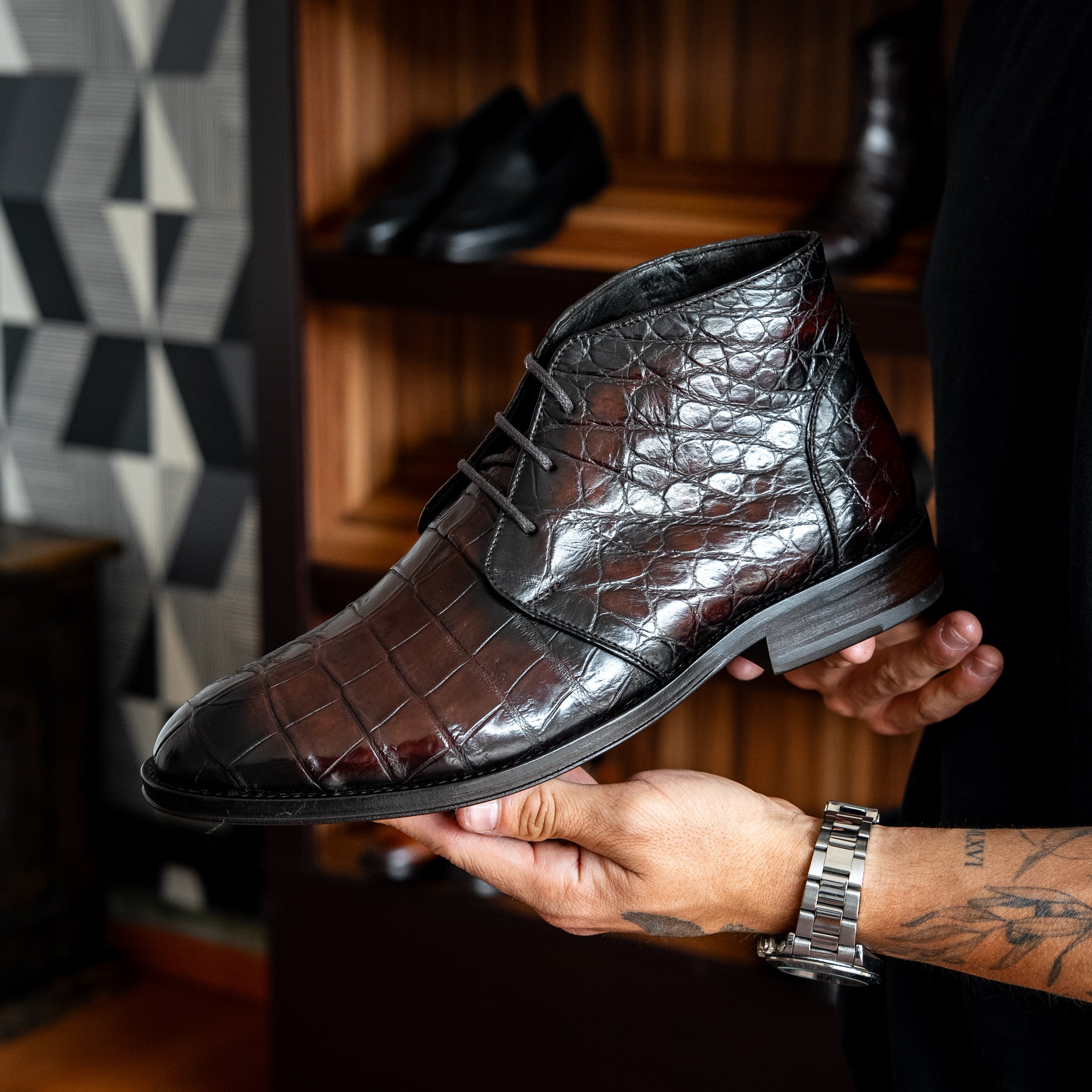 BROWN CROCO ISAAC