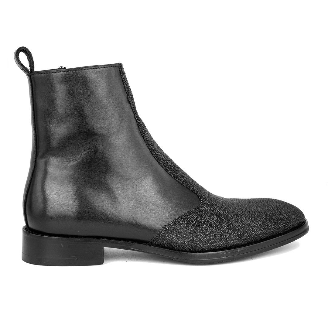 STINGRAY & LEATHER MARCUS