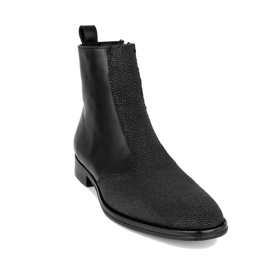 STINGRAY & LEATHER MARCUS
