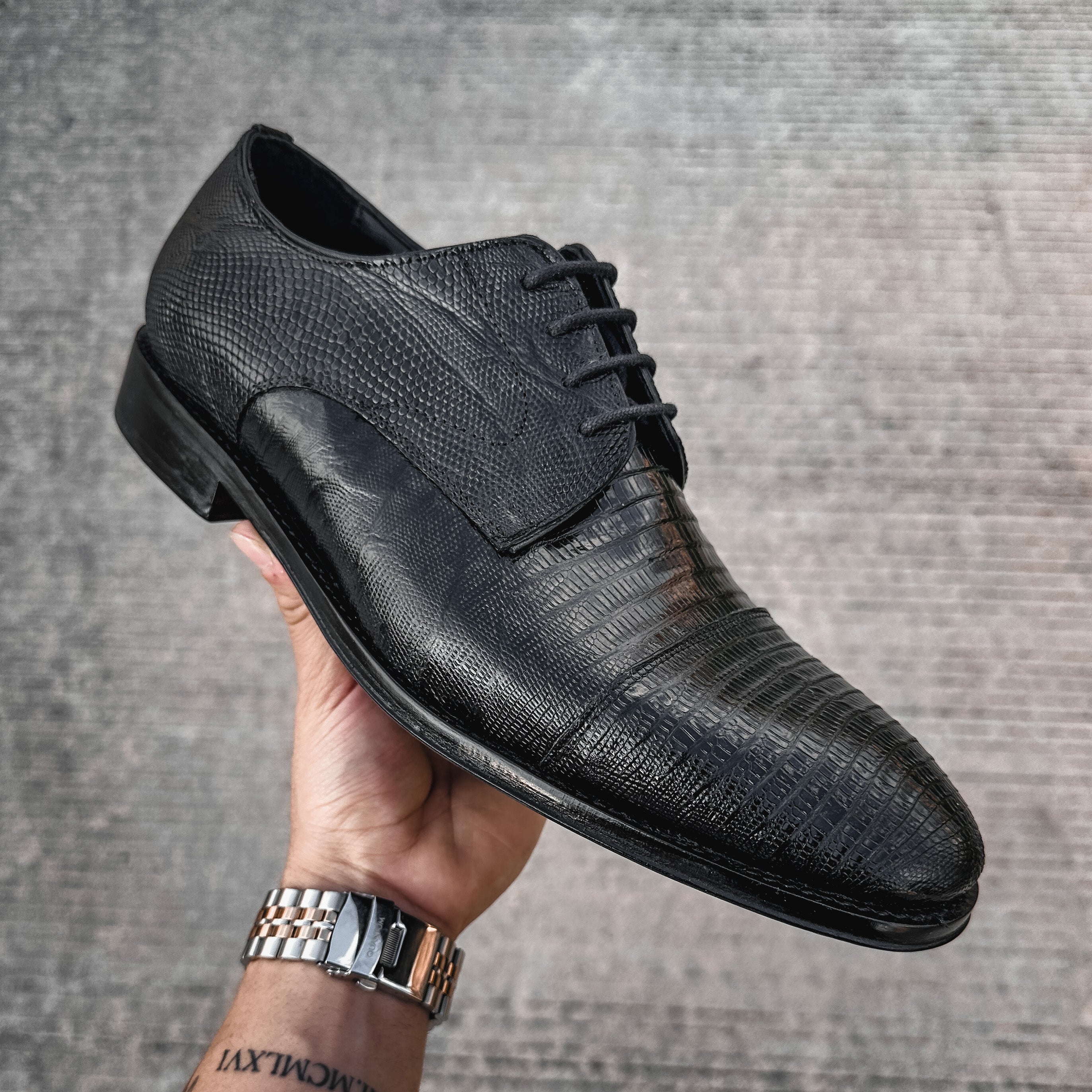 BLACK LIZZARD ANDREW